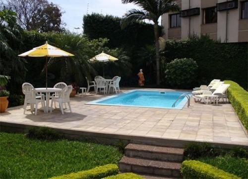 River Hotel photo 2