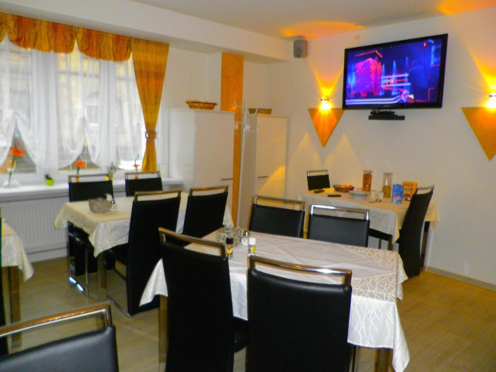 Astra Hotel photo 1