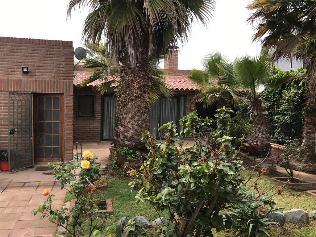 Linda Casa en Barrio Residencial la Herradura Oriente a 5 min playa