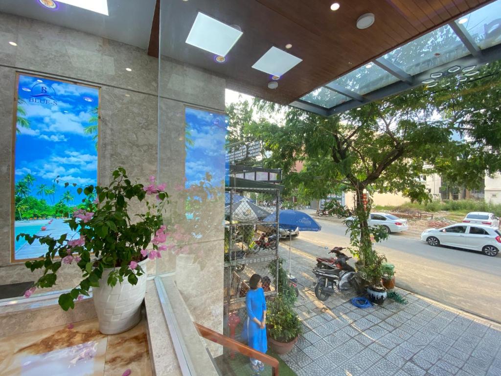 Blue-S Hotel & Apartment