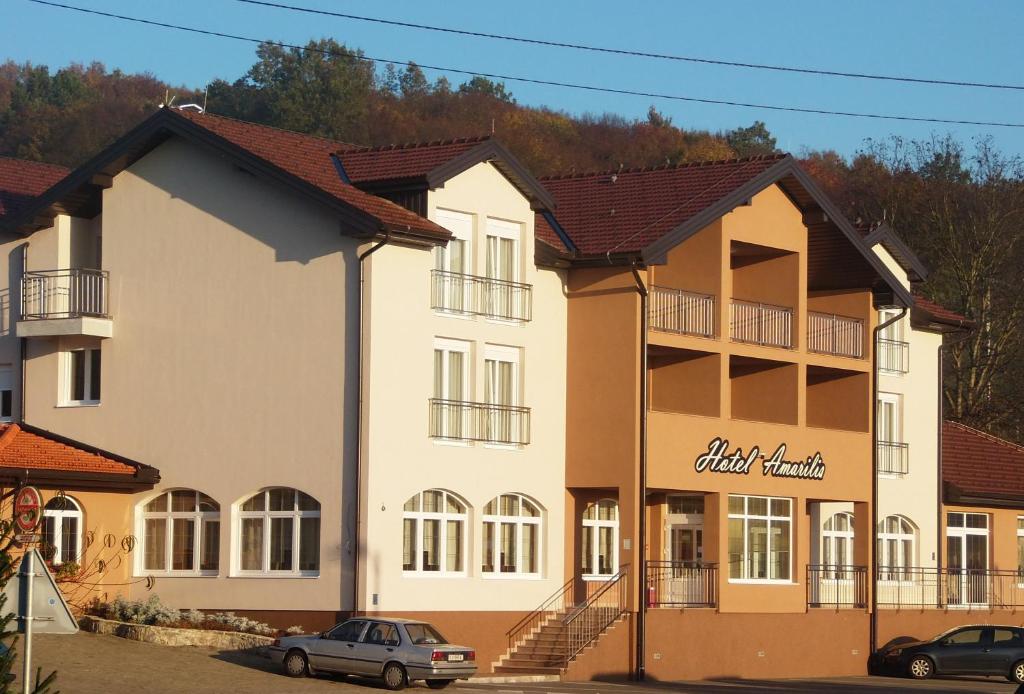 Hotel Amarilis photo 1
