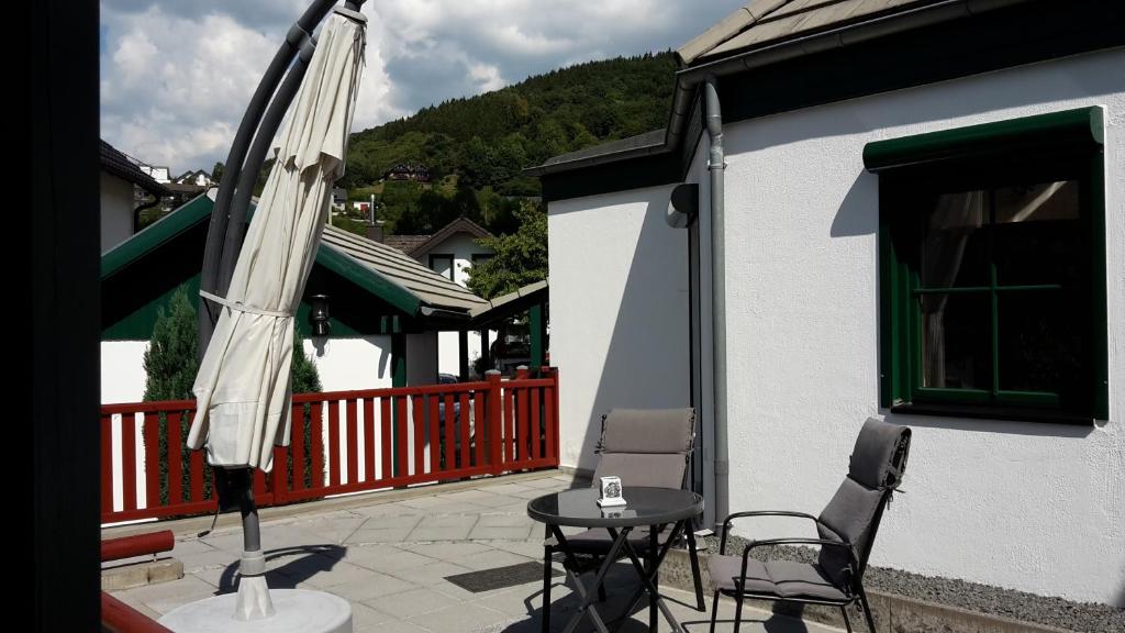 VivaNatura Eifelferienhaus photo 1