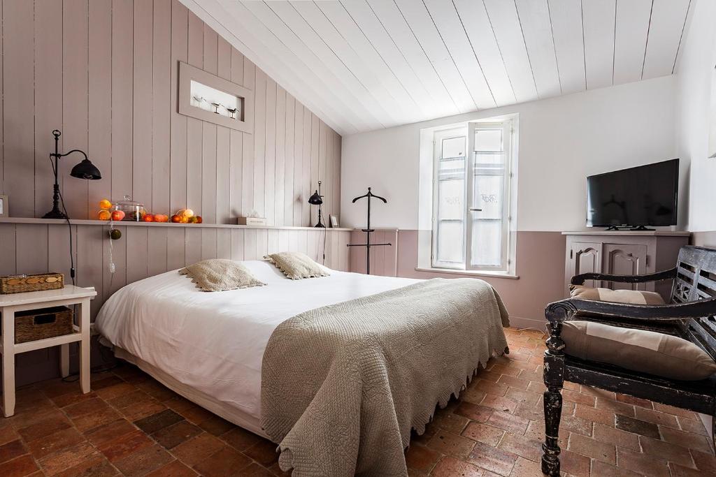 Двухместный (Классический двухместный номер с 1 кроватью), Hotel Les Bois Flottais