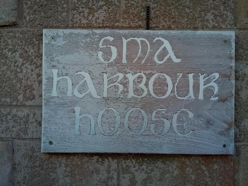 Sma Harbour Hoose photo 1