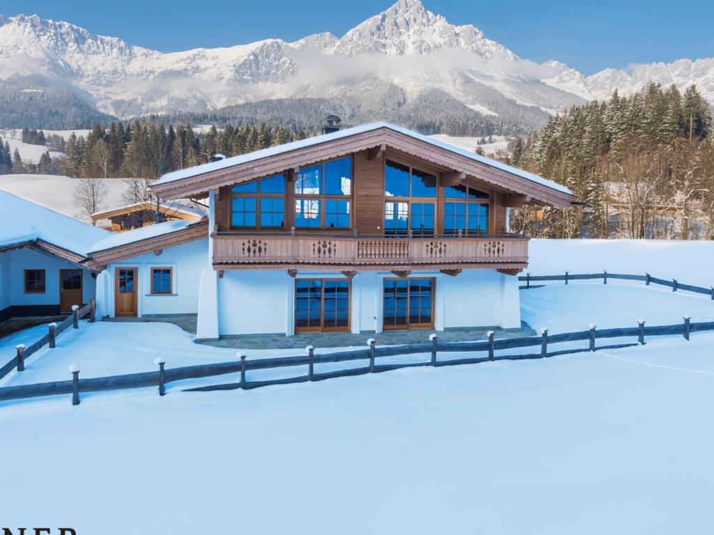 LuxusChalet Happy Home Tyrol
