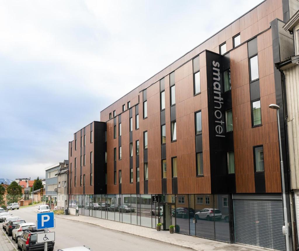 Smarthotel Tromso - Tap to explore photos