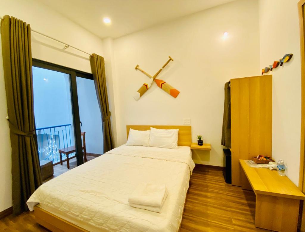 Двухместный (Номер с кроватью размера «queen-size»), Vitamin Sea Hostel - Nha Trang