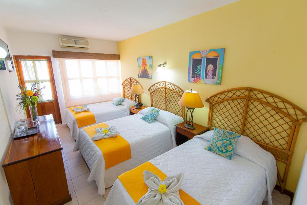 Hotel Santana photo 2