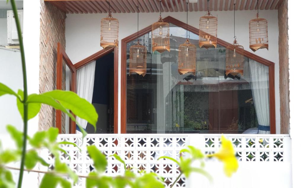 Vintage 1980s Saigon Private House with Rooftop Dining Room in Prime City Central District
