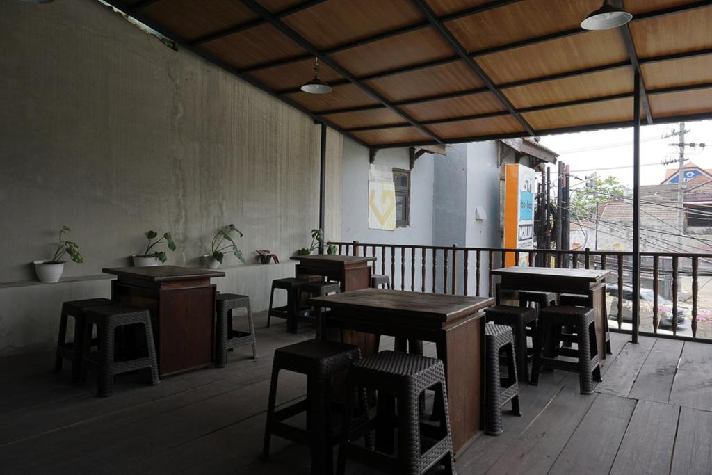 RedDoorz Hostel @ Borobudur Street photo 3