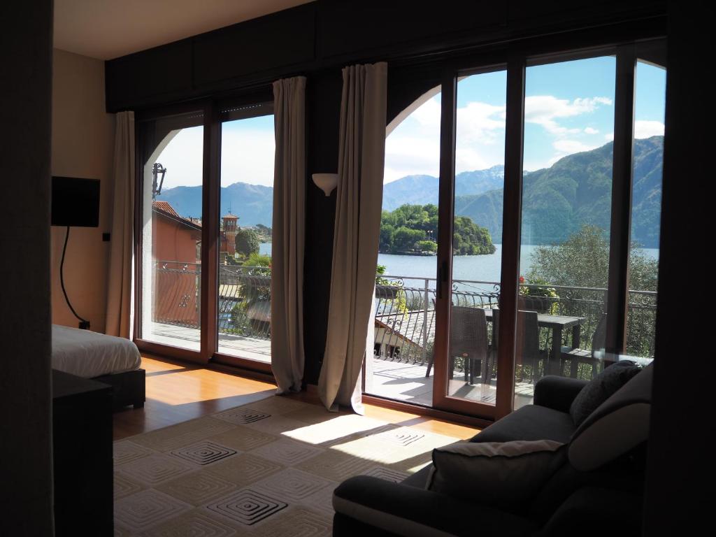 Liza's Suite's - Room's with a View photo 1