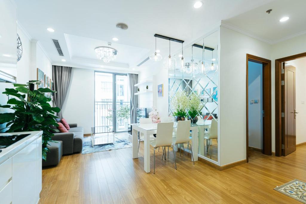MARCH HOUSE - Park Premium - TimesCity - 2Bedrooms