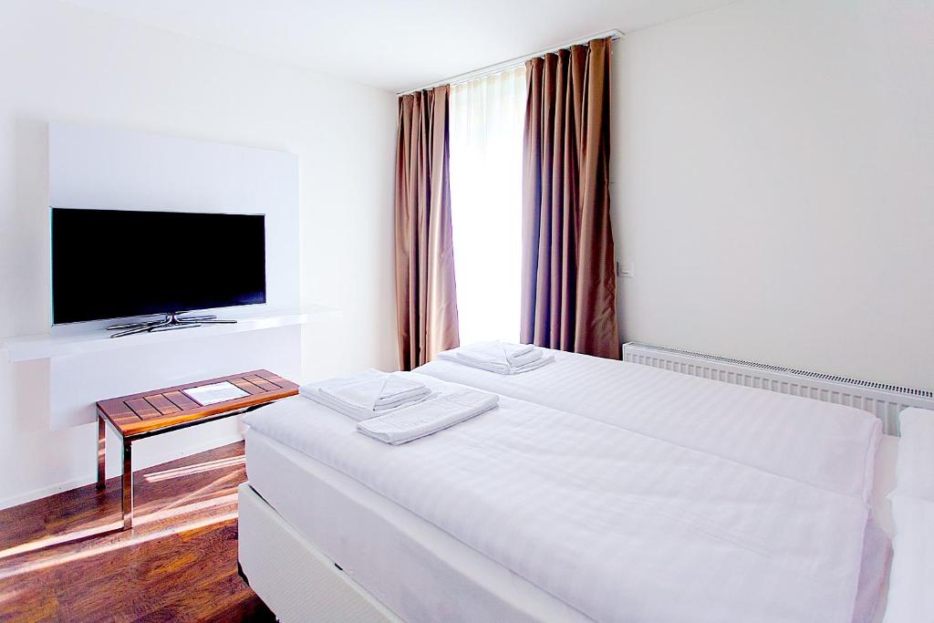 Апартаменты (Апартаменты), Suite Apartments by Livingdowntown