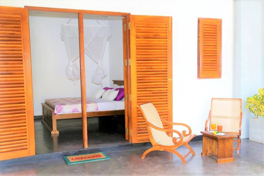 Двухместный (Улучшенный двухместный номер с 1 кроватью), Beach Villa Lanka
