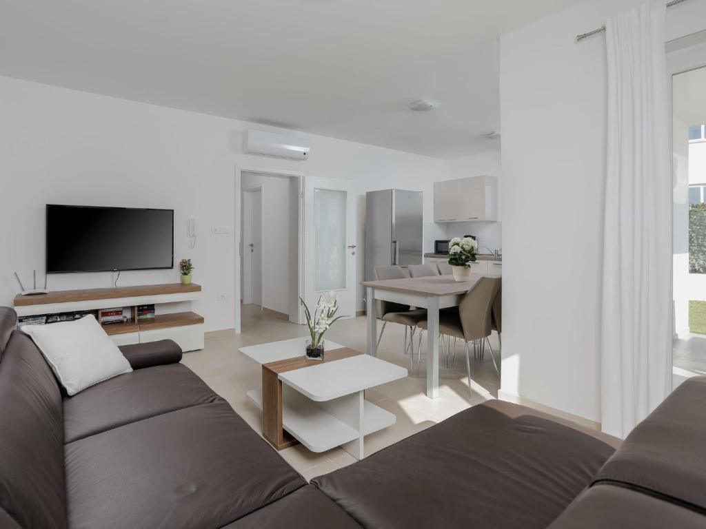 Holiday Home Villa Tonka by Interhome photo 2