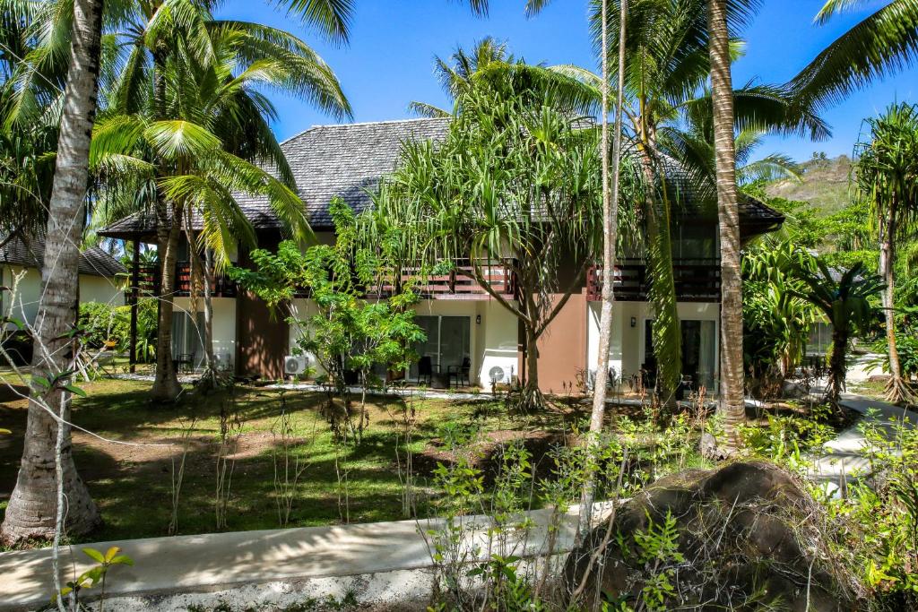 ROYAL BORA BORA photo 3