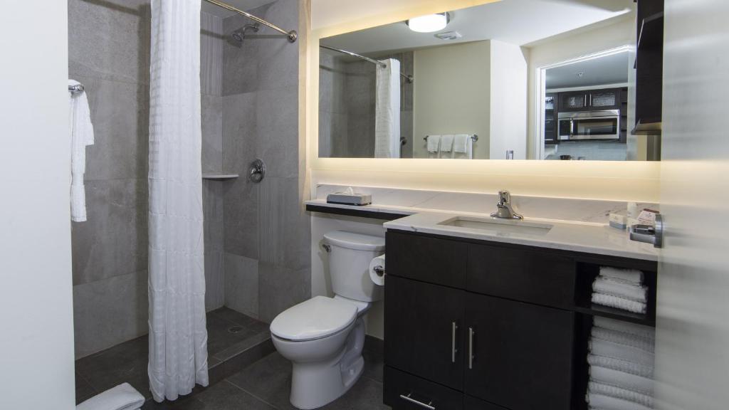 Candlewood Suites - Celaya, an IHG Hotel photo 4