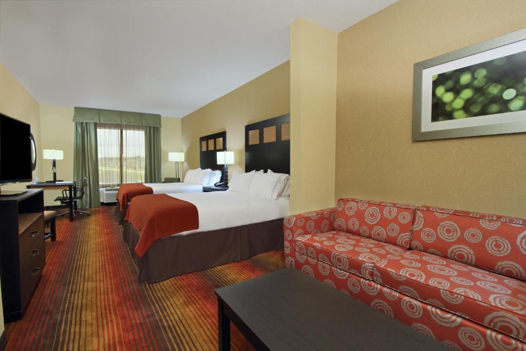 Holiday Inn Express & Suites Houston East - Baytown, an IHG Hotel photo 2