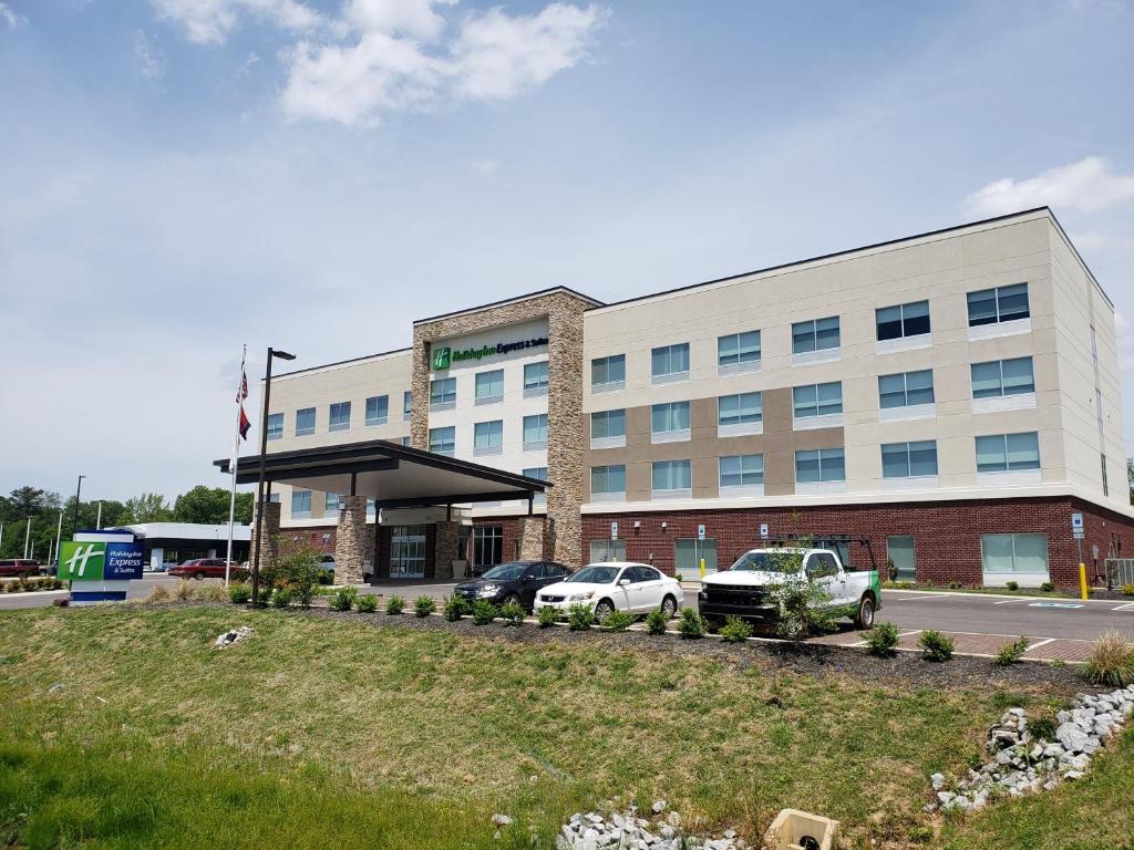 Holiday Inn Express & Suites Nashville North - Springfield, an IHG Hotel image