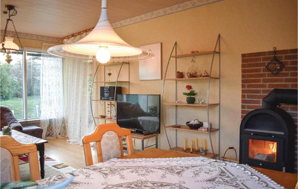 Stunning Home In Hstveda With 3 Bedrooms photo 3