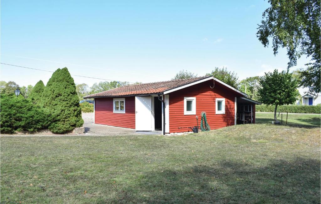 Gorgeous Home In Kpingsvik With Kitchen photo 1