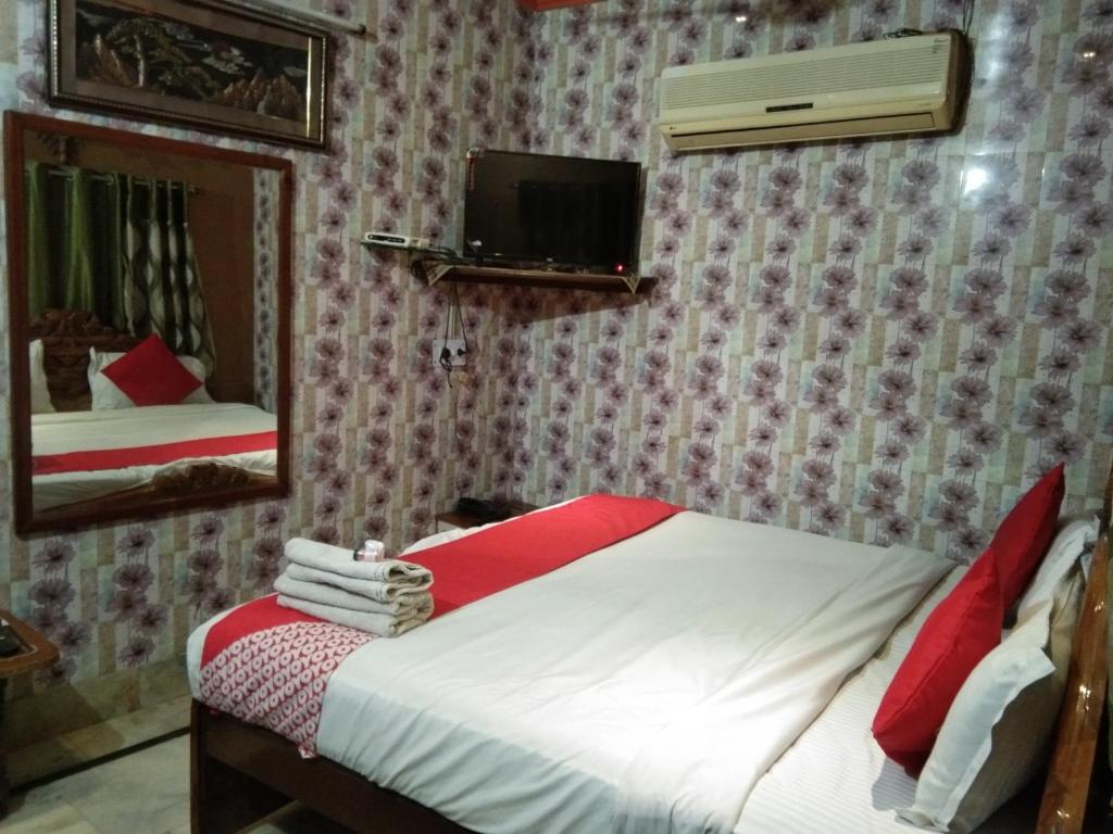 Двухместный (Двухместный номер Делюкс с 2 отдельными кроватями), Rashmi Palace