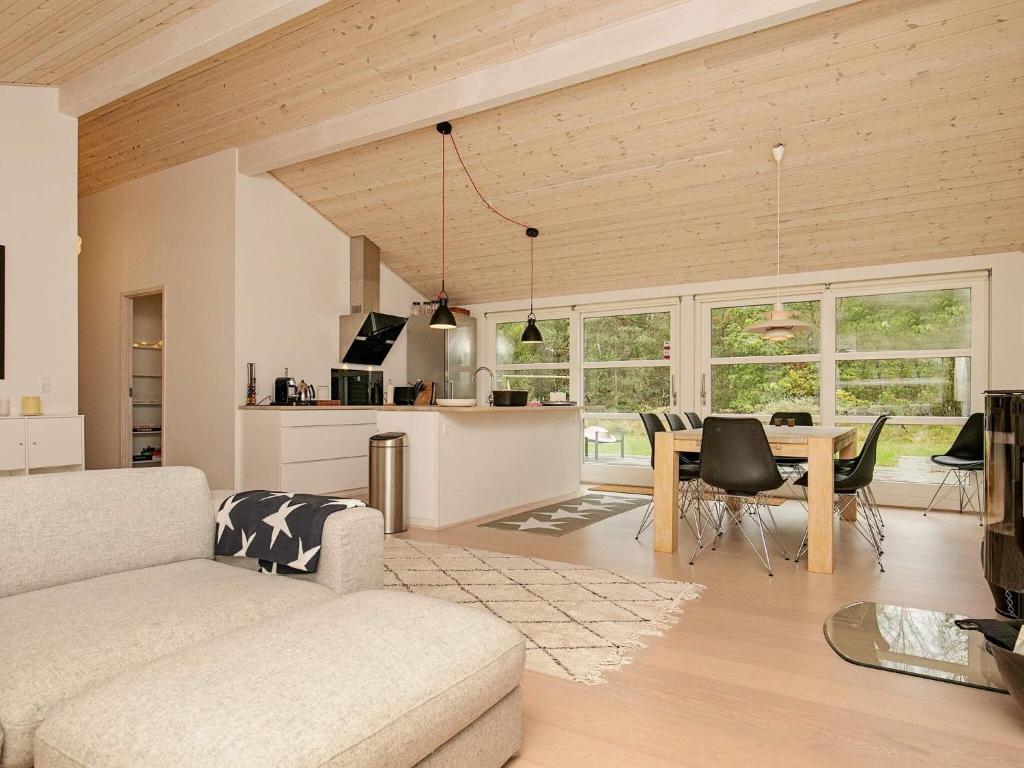 Holiday home Ålbæk LII photo 3