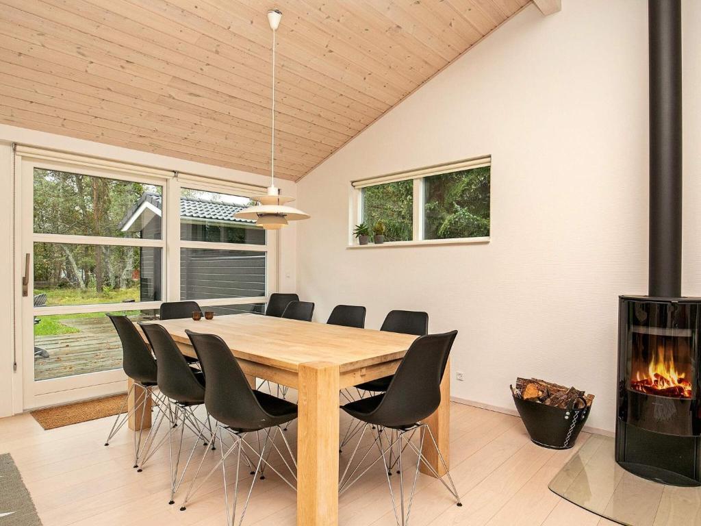 Holiday home Ålbæk LII photo 4