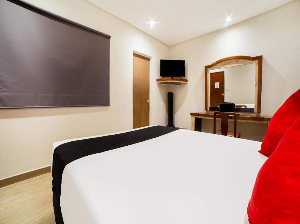 Двухместный (Улучшенный номер), Hotel Monarca