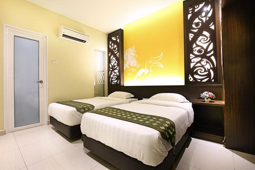 Sri Enstek Hotel KLIA, KLIA 2 & F1 photo 2
