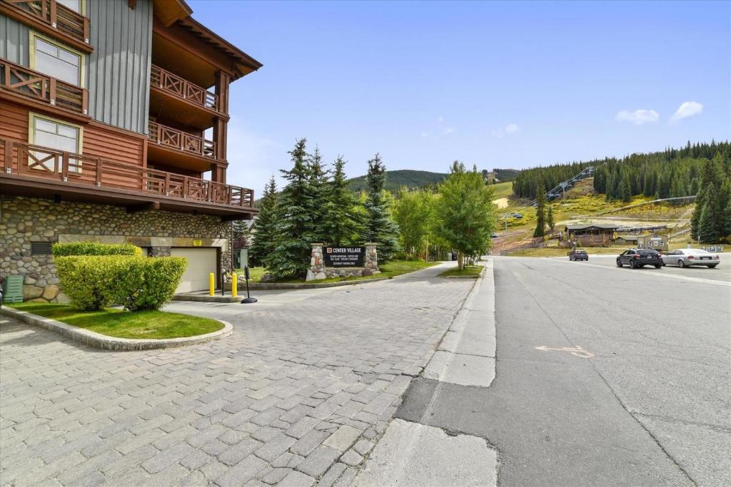 Tucker Mountain Lodge 102 2 Bedroom Condo by RedAwning image