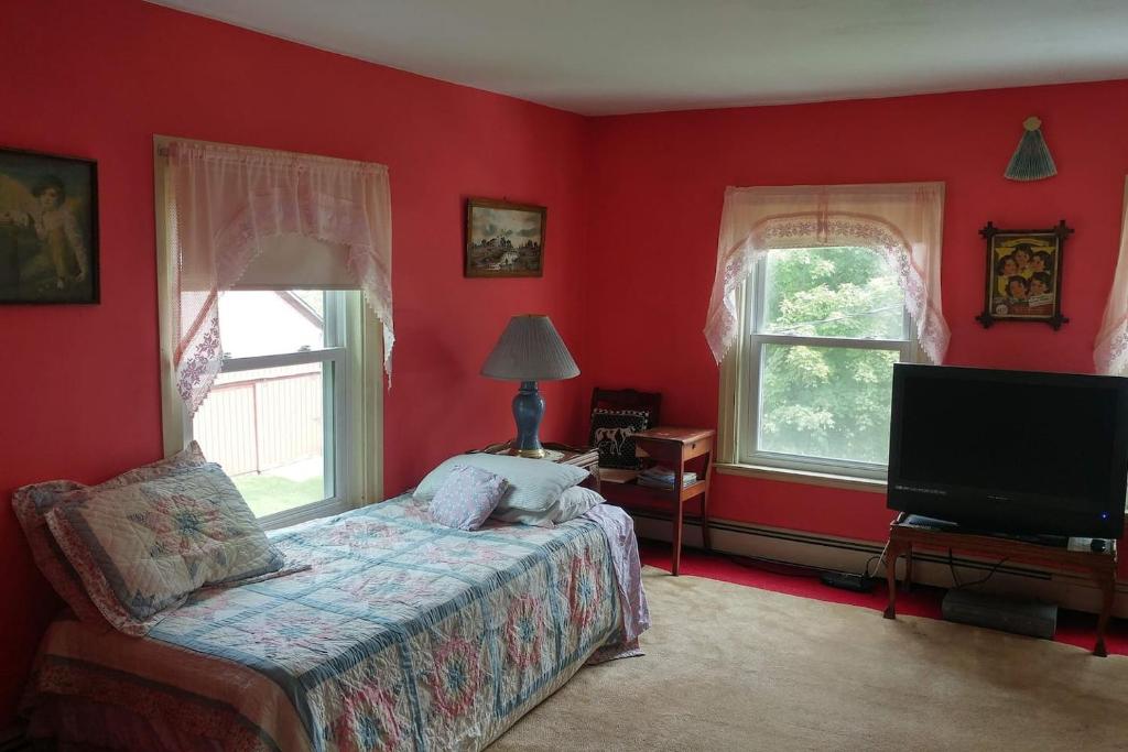The Open Door in Jefferson NY photo 3