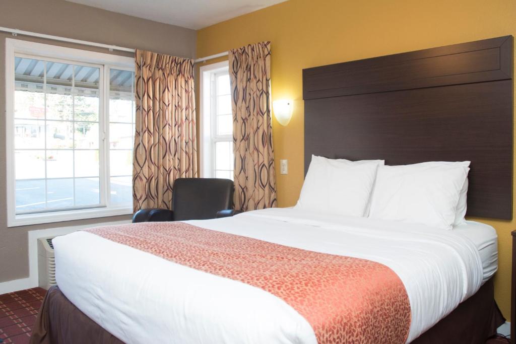 Двухместный (Кровать размера «queen-size»), Capitol Hill Motel