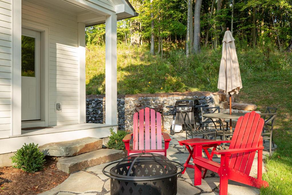 Madison Cottage photo 2