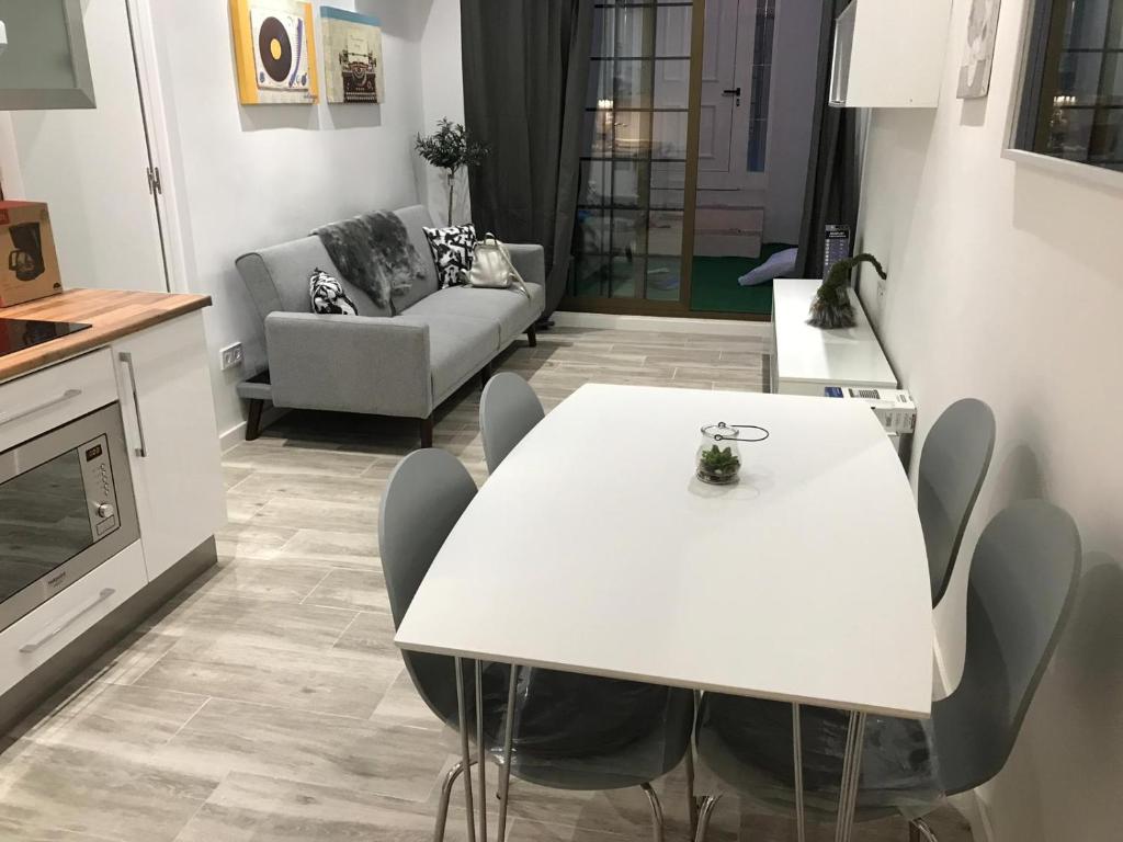 Cozy apartment in the town