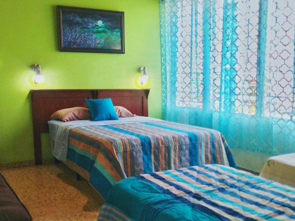 Hotel Oasis photo 2