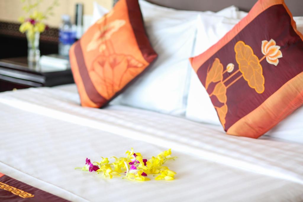 Du thuyền Starlight