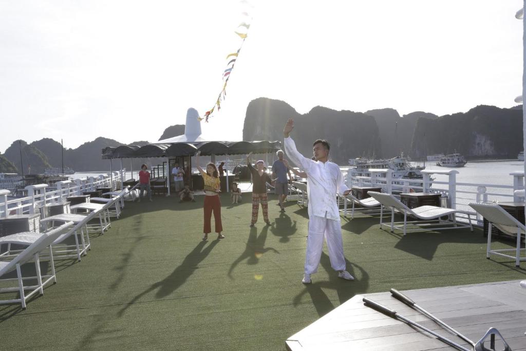 Du thuyền Starlight