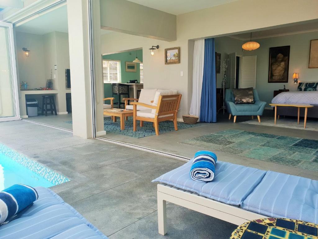 Die Badhuis, for Fabulous living! Sleeps 4, Private pool photo 3