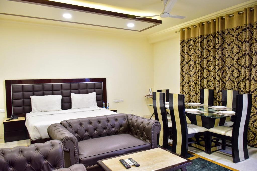 Студио (Семейный номер-студио), When In Gurgaon - Service Apartments