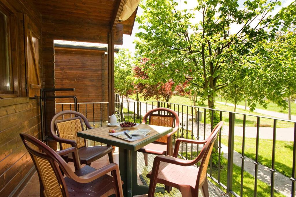 Bungalows La Borda d´Arnaldet photo 4