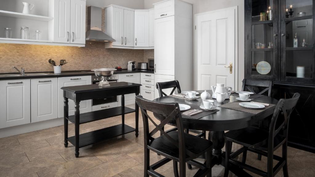 Апартаменты (Апартаменты Делюкс с 3 спальнями), Palacina Berlin - Serviced Apartments