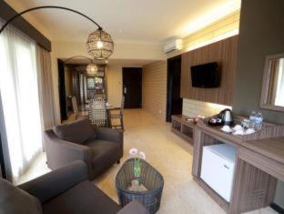 The Singhasari Resort Batu photo 3