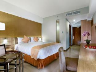 Grand Tan Banjarmasin Hotel & Convention Center photo 1