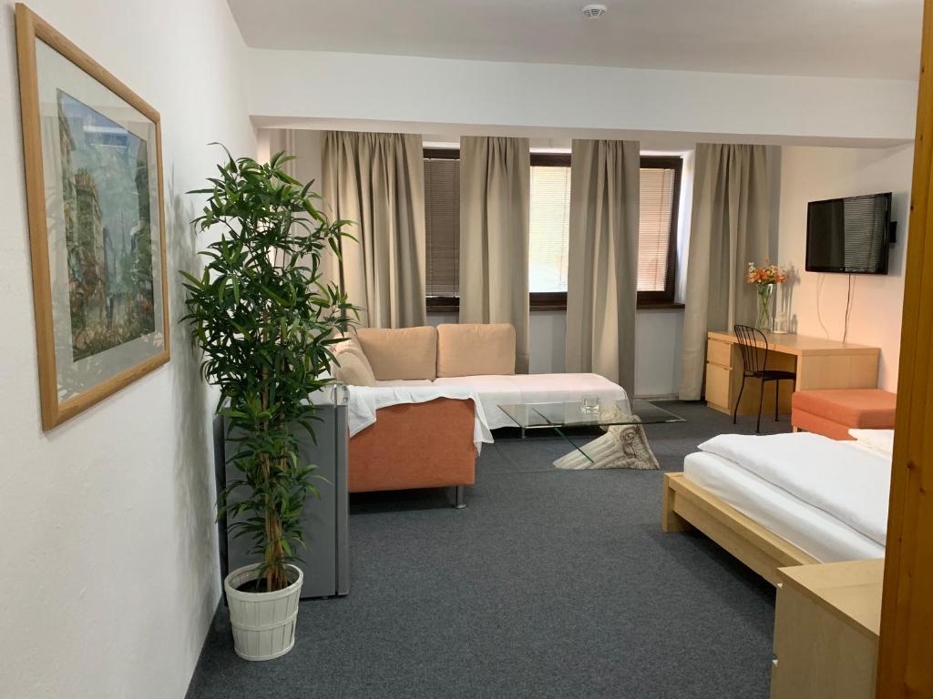 Penzion Holiday Room Type - Quadruple Room - Disability Access