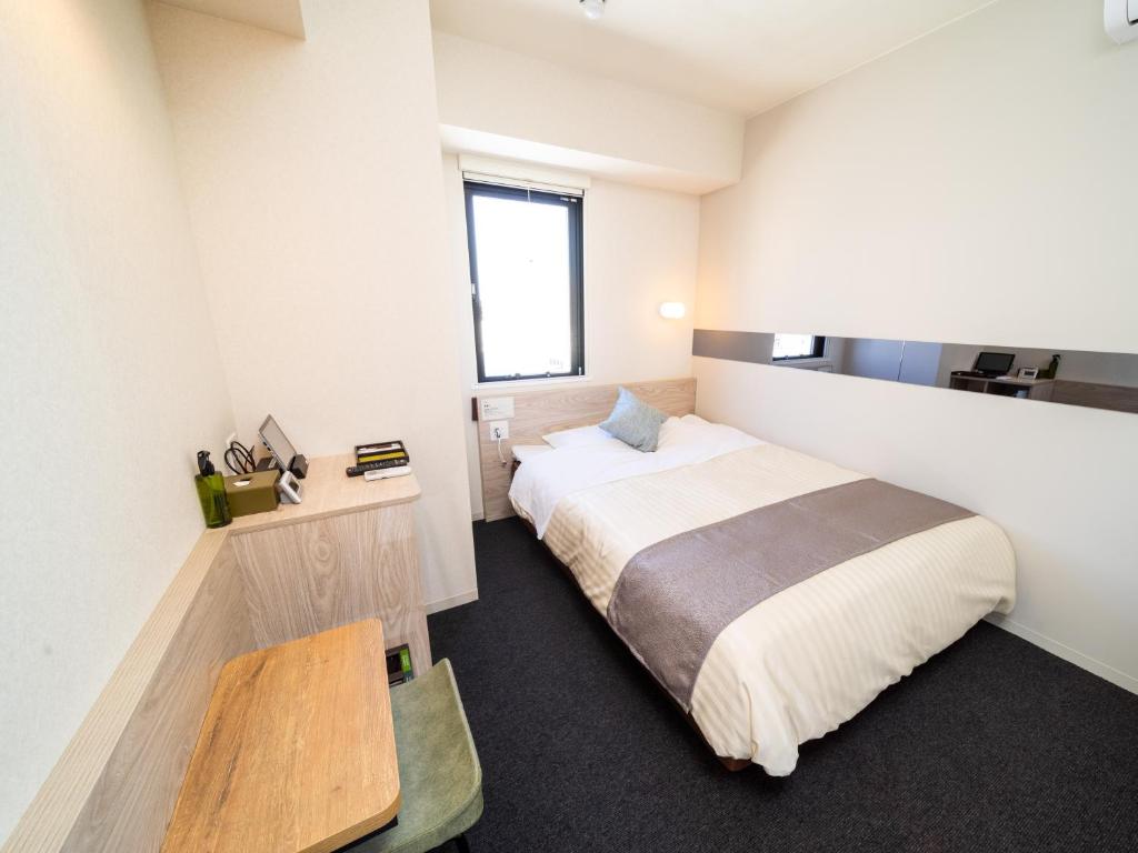Super Hotel Premier Akihabara photo 3