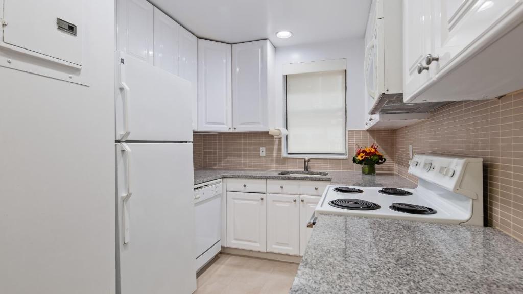 Апартаменты (Апартаменты в пентхаусе с террасой), Best Western Plus Hospitality House Suites