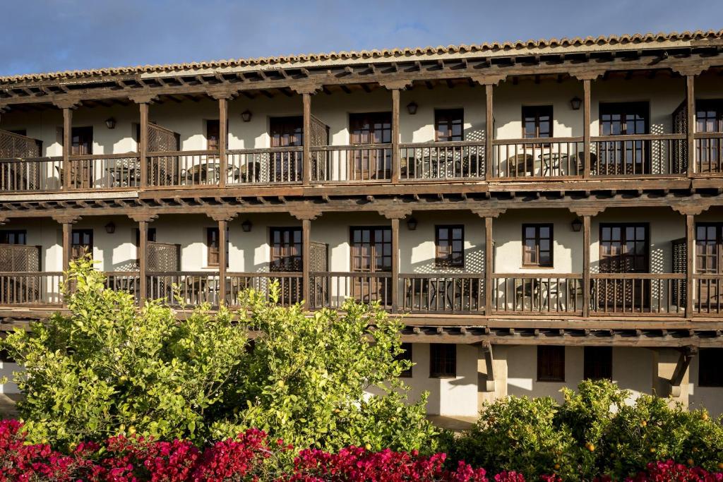 Parador de Tortosa photo 3