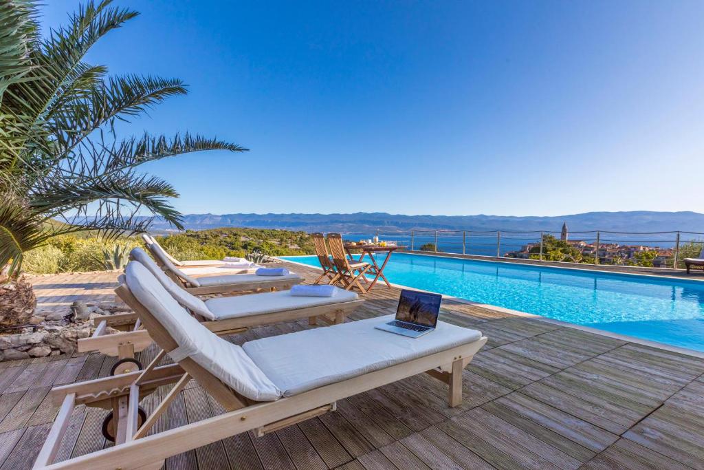 Villa Vrbnik photo 1