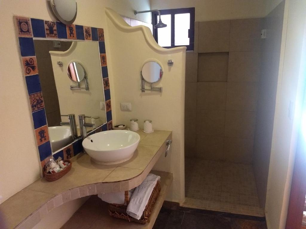 Двухместный (Queen Bed Room with Pool View), Hotel Casa Sofia Tulum